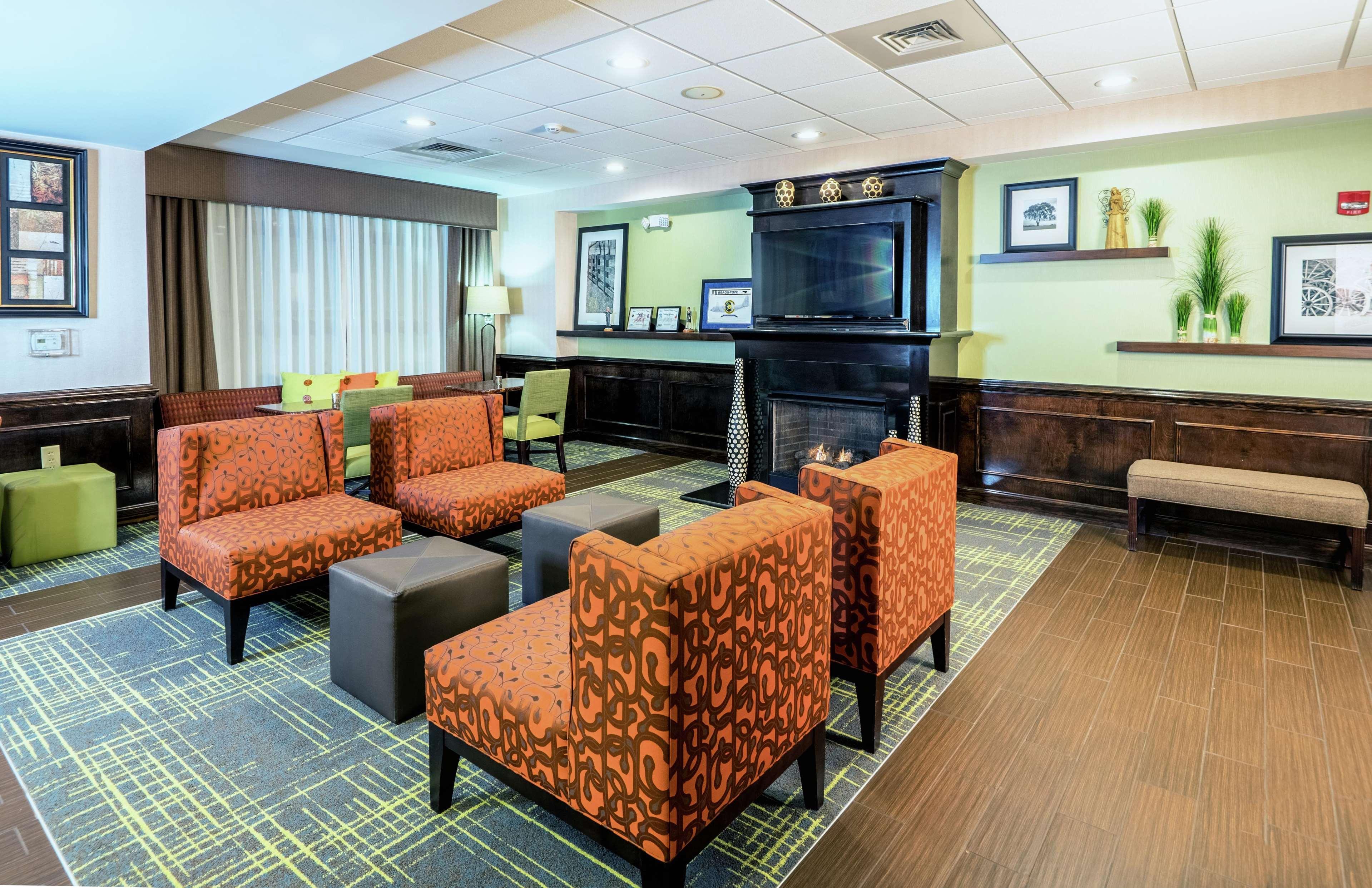 Hampton Inn Spring Lake Fayetteville Екстериор снимка