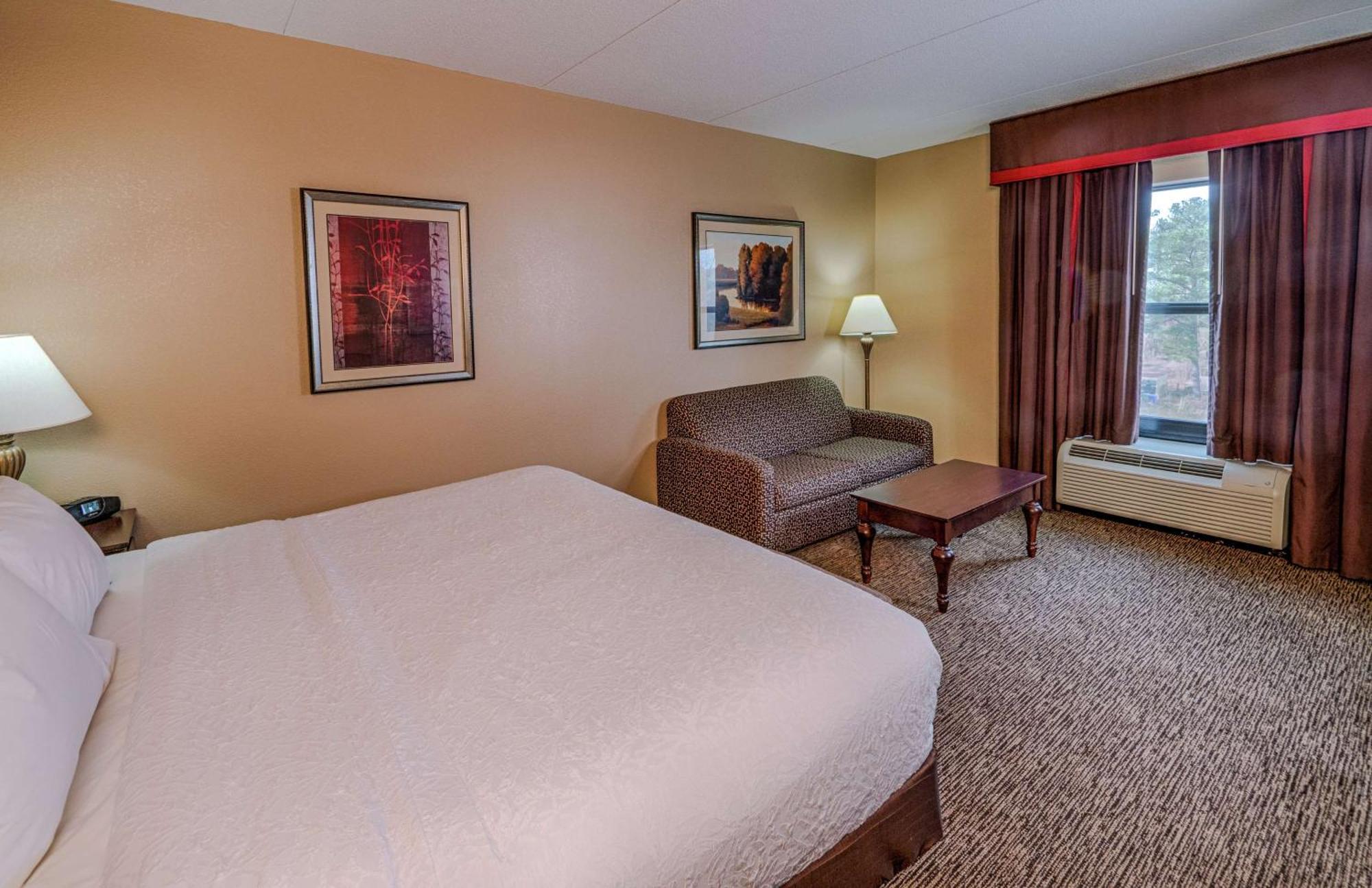 Hampton Inn Spring Lake Fayetteville Екстериор снимка